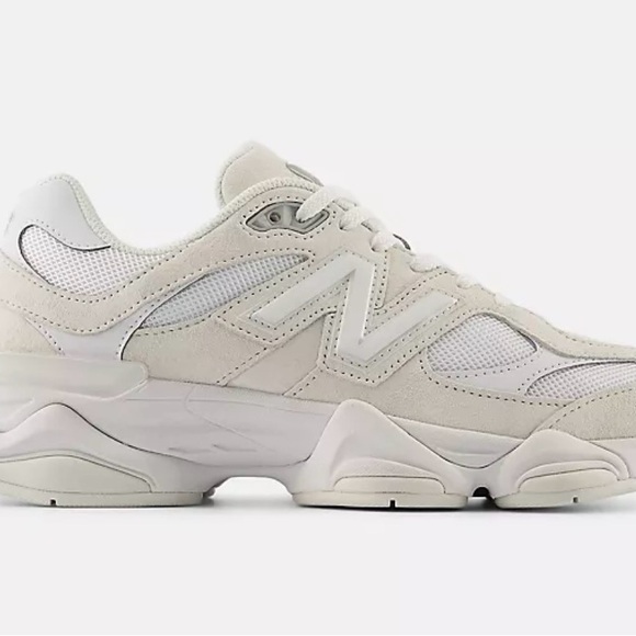 New Balance Shoes - 9060 Neutral White/Stone Women's Chunky Sneaker
